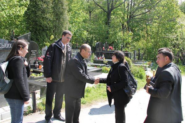 Пам’ятати заради миру: у Львові відбулася акція пам’яті жертв Другої світової війни - фото 54781