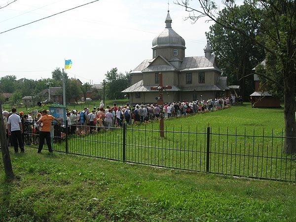 Родини емігрантів молилися у Зарваниці - 55138 Родини емігрантів молилися у Зарваниці - фото 55138