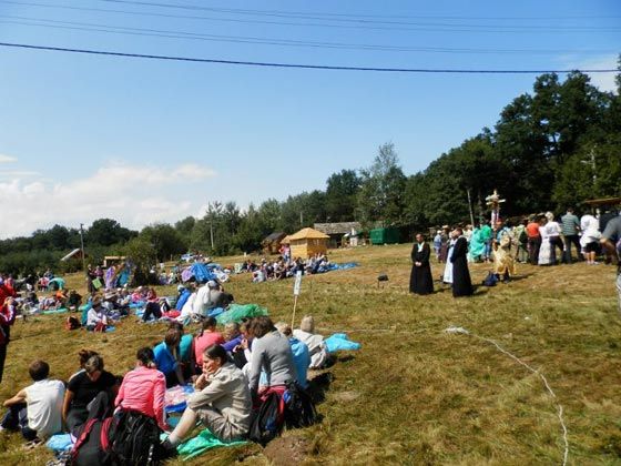 Розпочалася VII Міжнародна піша проща мігрантів і їхніх родин до Зарваниці - фото 55343