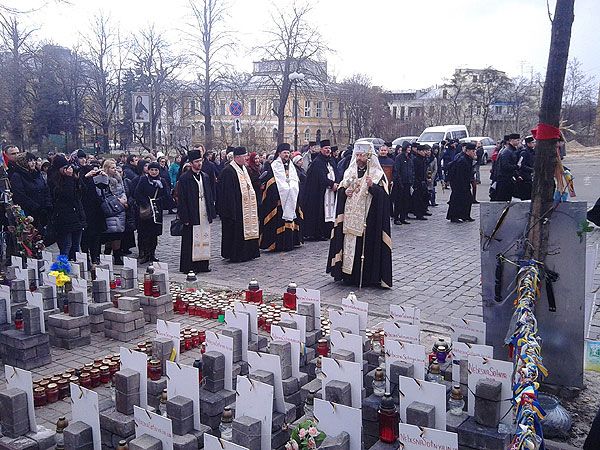 Греко-католики провели хресну ходу центром Києва - фото 55614