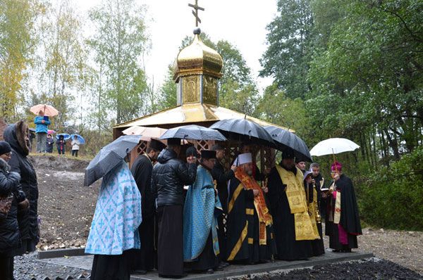 Екуменічну меморіал-каплицю освятили на Хмельниччині - 55723 Екуменічну меморіал-каплицю освятили на Хмельниччині - фото 55723