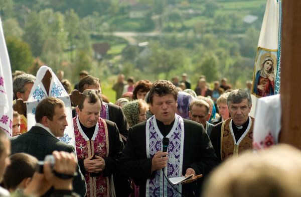 Незвичне паломництво - Хресна дорога в с. Опака - 56412 Незвичне паломництво - Хресна дорога в с. Опака - фото 56412