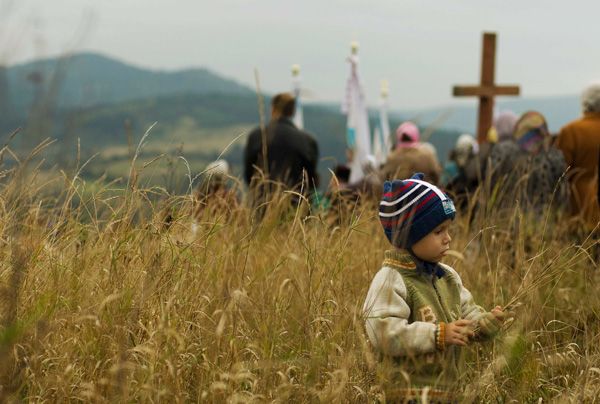 Незвичне паломництво - Хресна дорога в с. Опака - 56416 Незвичне паломництво - Хресна дорога в с. Опака - фото 56416