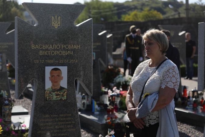 У Львові молитовно вшанували пам’ять захисників України - фото 57712
