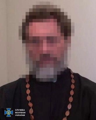 СБУ идентифицировала священника, который пытал украинских пленных в ОРДЛО - фото 58038