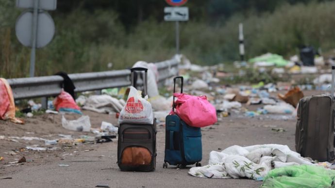 Хасиди залишили гори сміття на українсько-білоруському кордоні - фото 58847