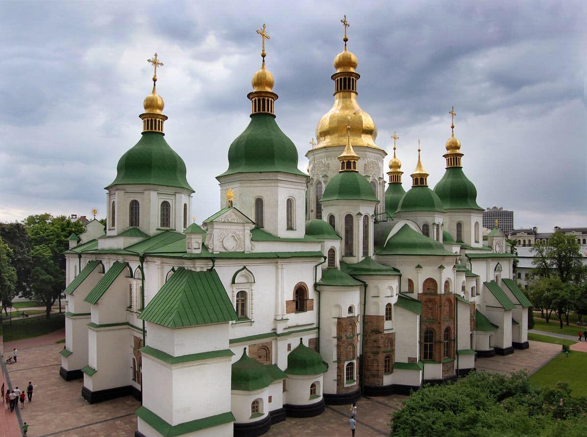 Сенсаційна знахідка на території Софії Київської свідчить, що собор закладали мінімум двічі та у різний час - фото 59768