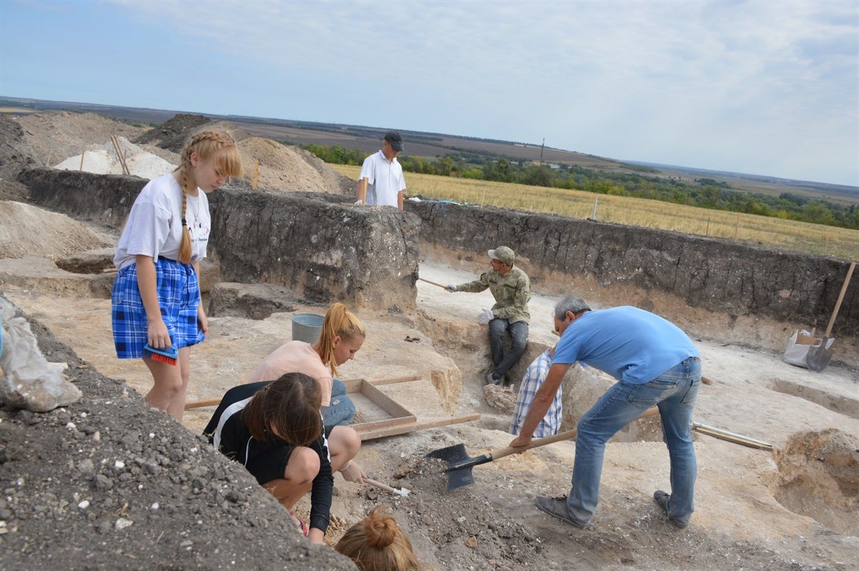 Поховання, яким 4500 років, знайшли археологи на Луганщині - фото 59818