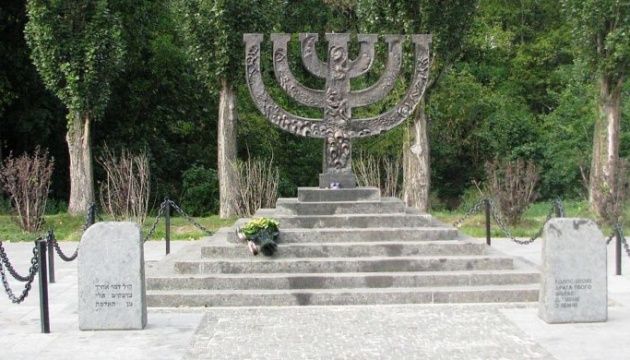 У Бабиному Яру наступного року зведуть меморіальну синагогу - фото 61331
