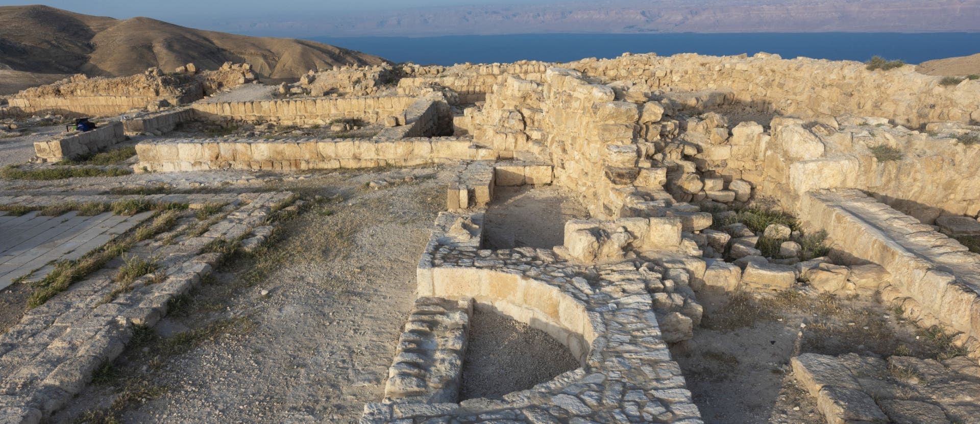 У Йорданії розкопали тронний зал царя Ірода - фото 63560