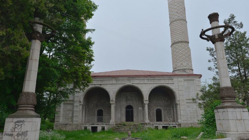 'Верхню' мечеть Гевхар Ага у Шуші вірменська влада відновила, запросивши іранських фахівців - фото 64465