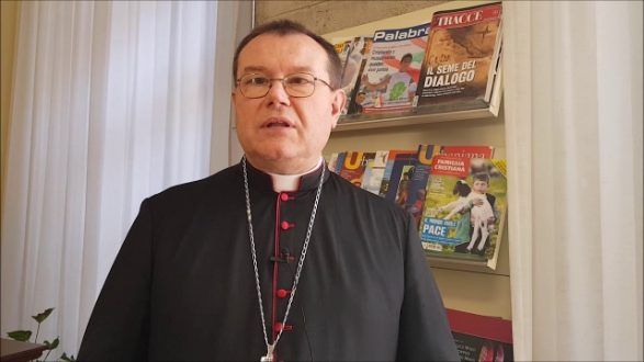 Глава католического епископата России призвал власти прислушаться к протестующим - фото 66511