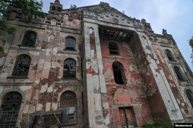 Хоральна синагога в Дрогобичі до реставрації - фото 66905