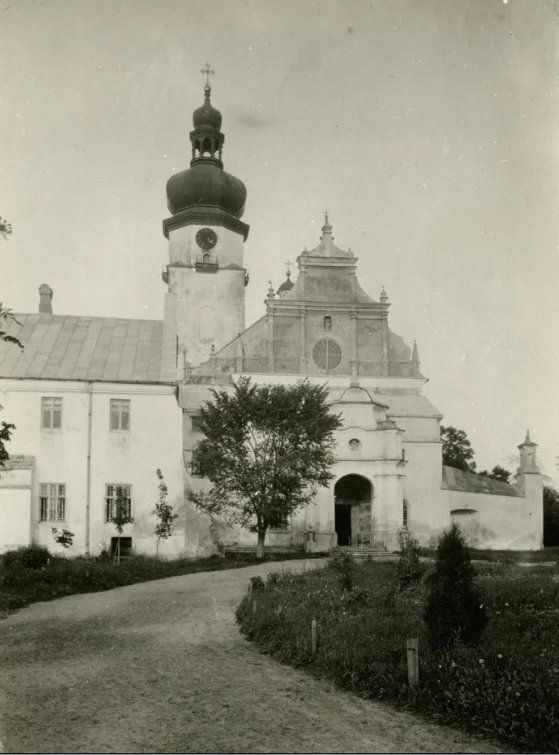 Віднайшлися світлини монастиря, який радянська влада переробила на колонію для пожиттєвого ув'язнення - фото 67986