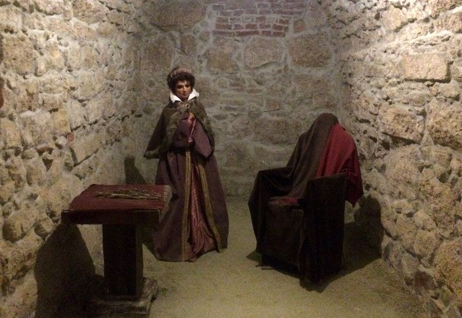 Фігура Гальшки Острозької в експозиції підземель музею - фото 69694