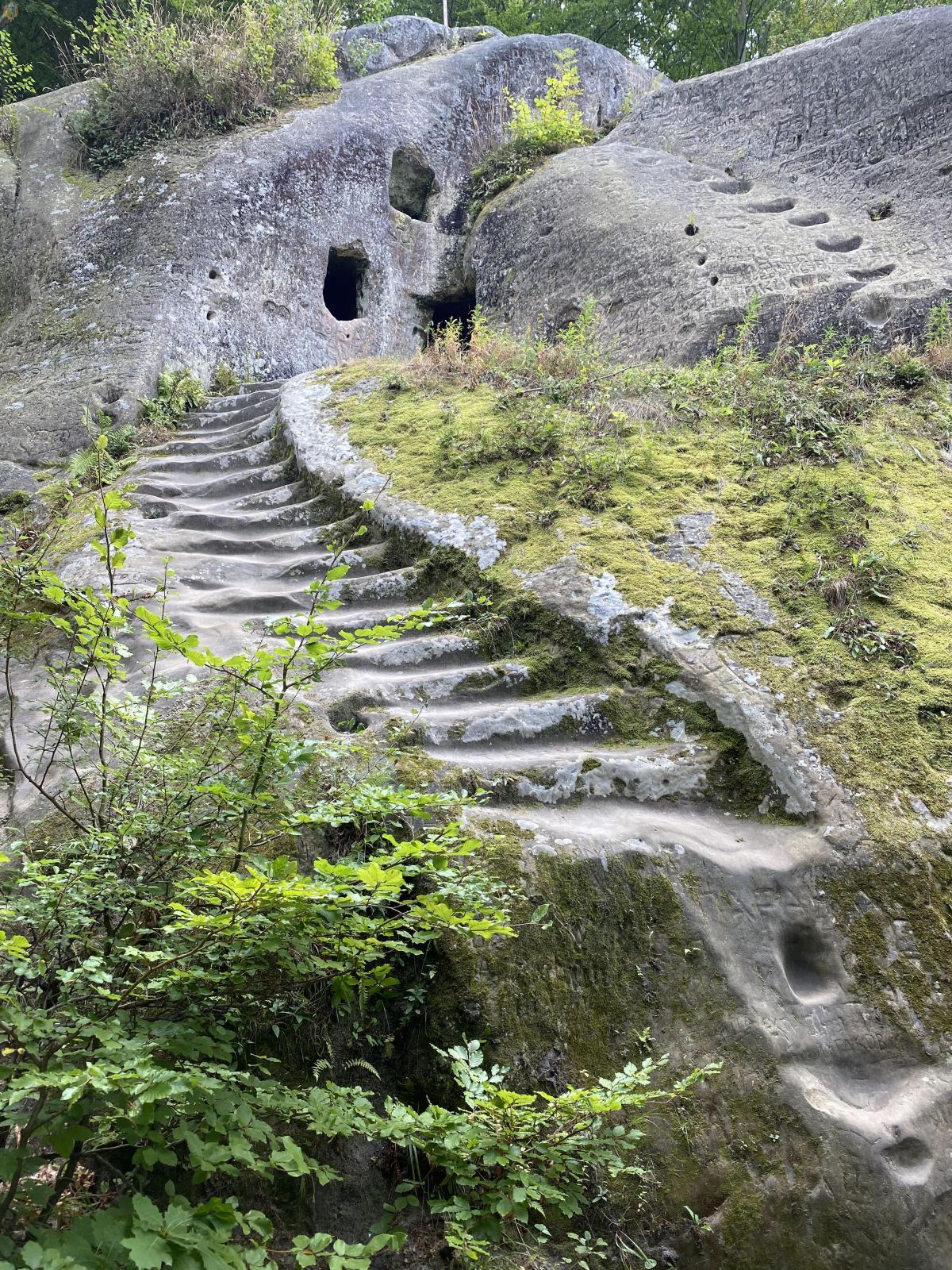 Сходи до скельного монастиря у Розгірче - фото 71075