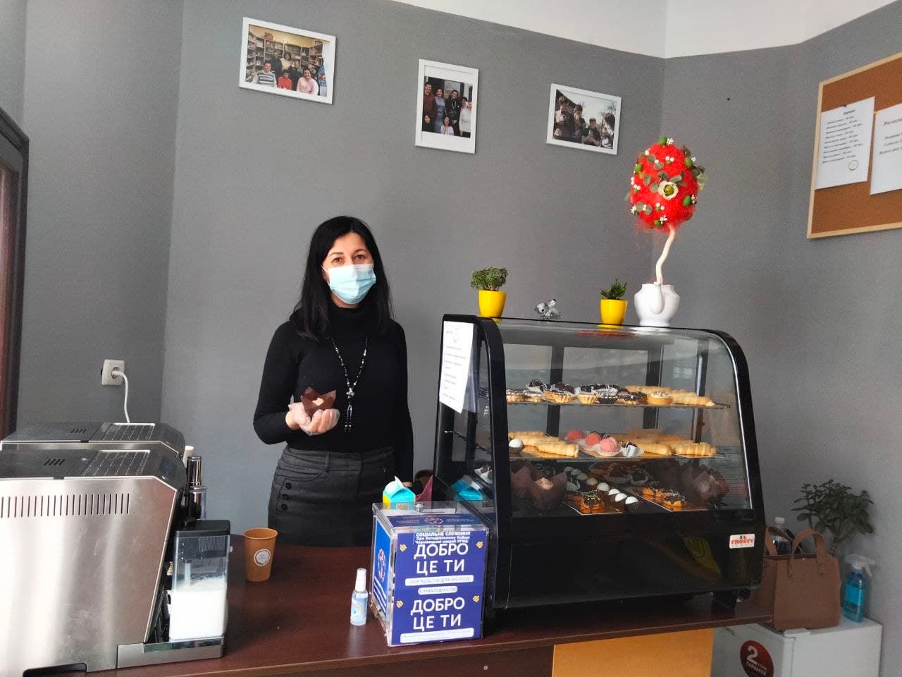 Кава без ціни: у Чернівцях відкрили благодійну кав’ярню «Карітасу» - фото 71249