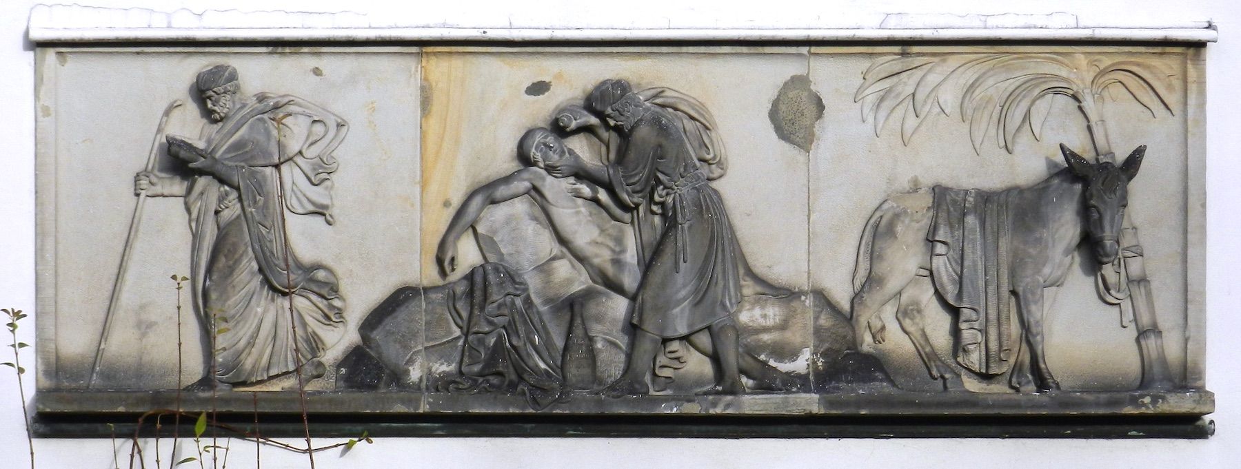Скульптурний барельєф 1833 р., який ілюструє притчу про Доброго Самаритянина, автор – Гайнріх Куммель - фото 72307