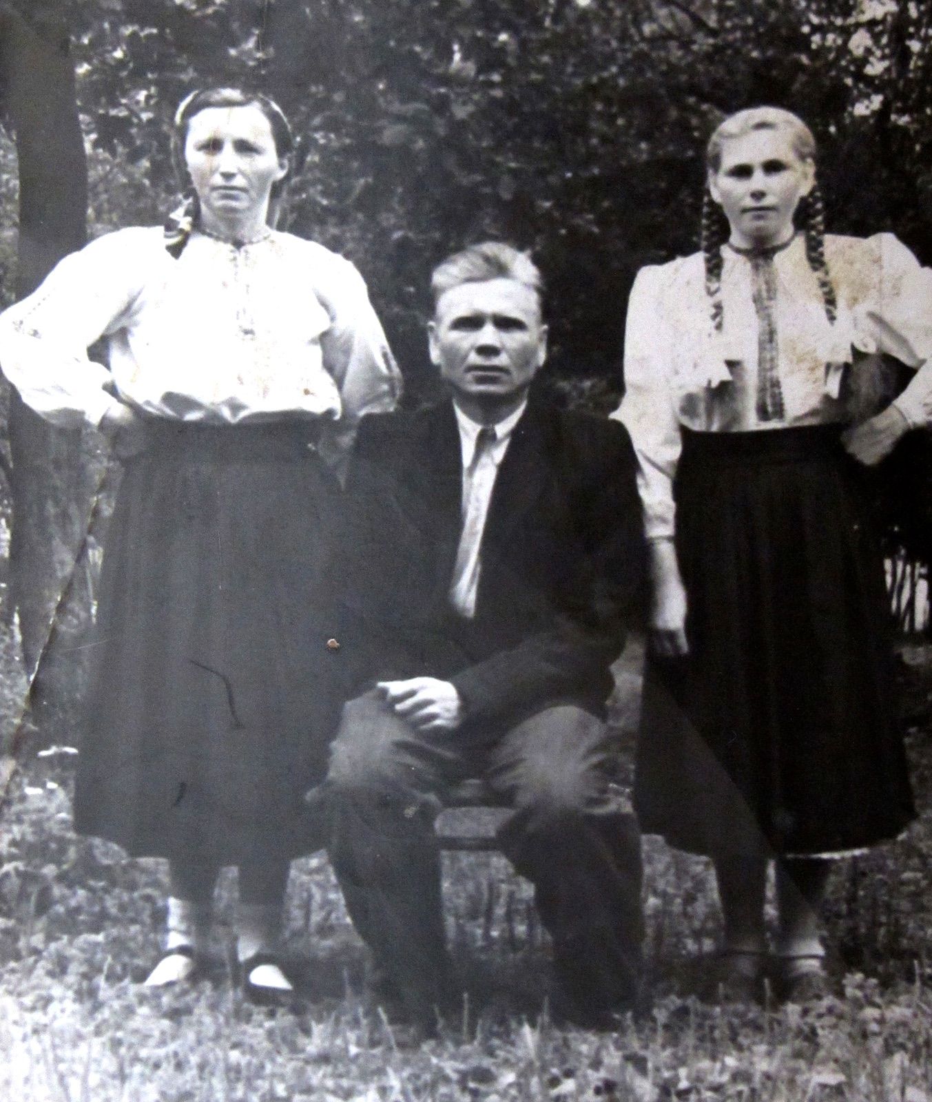 The Popyks with Zunca/Mariya after the war - фото 72386