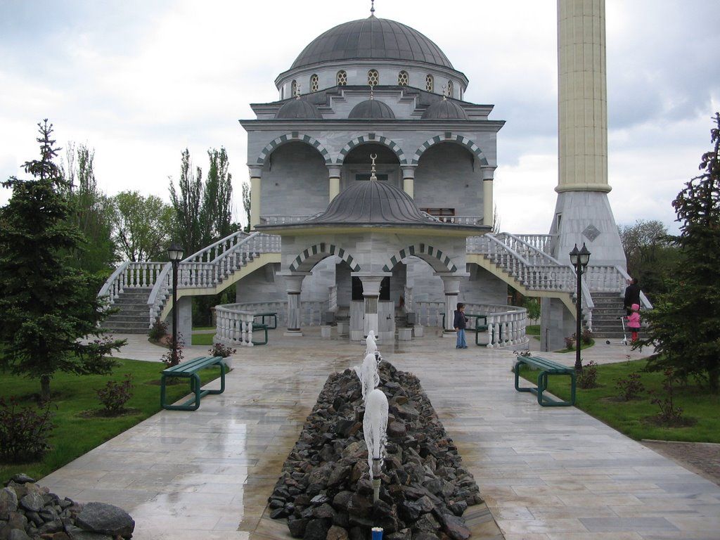 Мечеть на честь султана Сулеймана та Роксолани у Маріуполі - фото 72940
