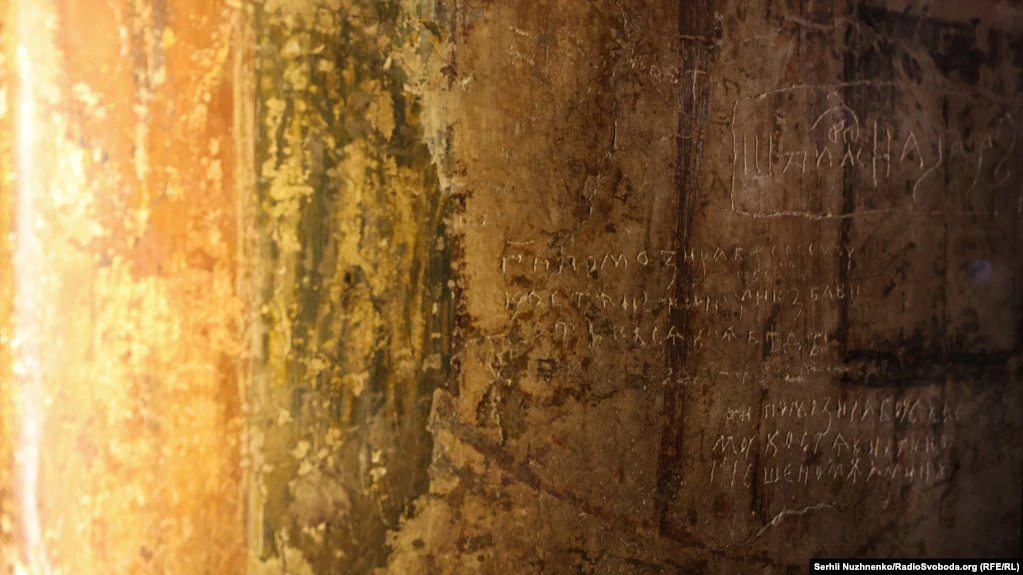 У Софійському соборі виявлено понад 7 тисяч графіті періоду XI – початку XVIII століть - фото 73718