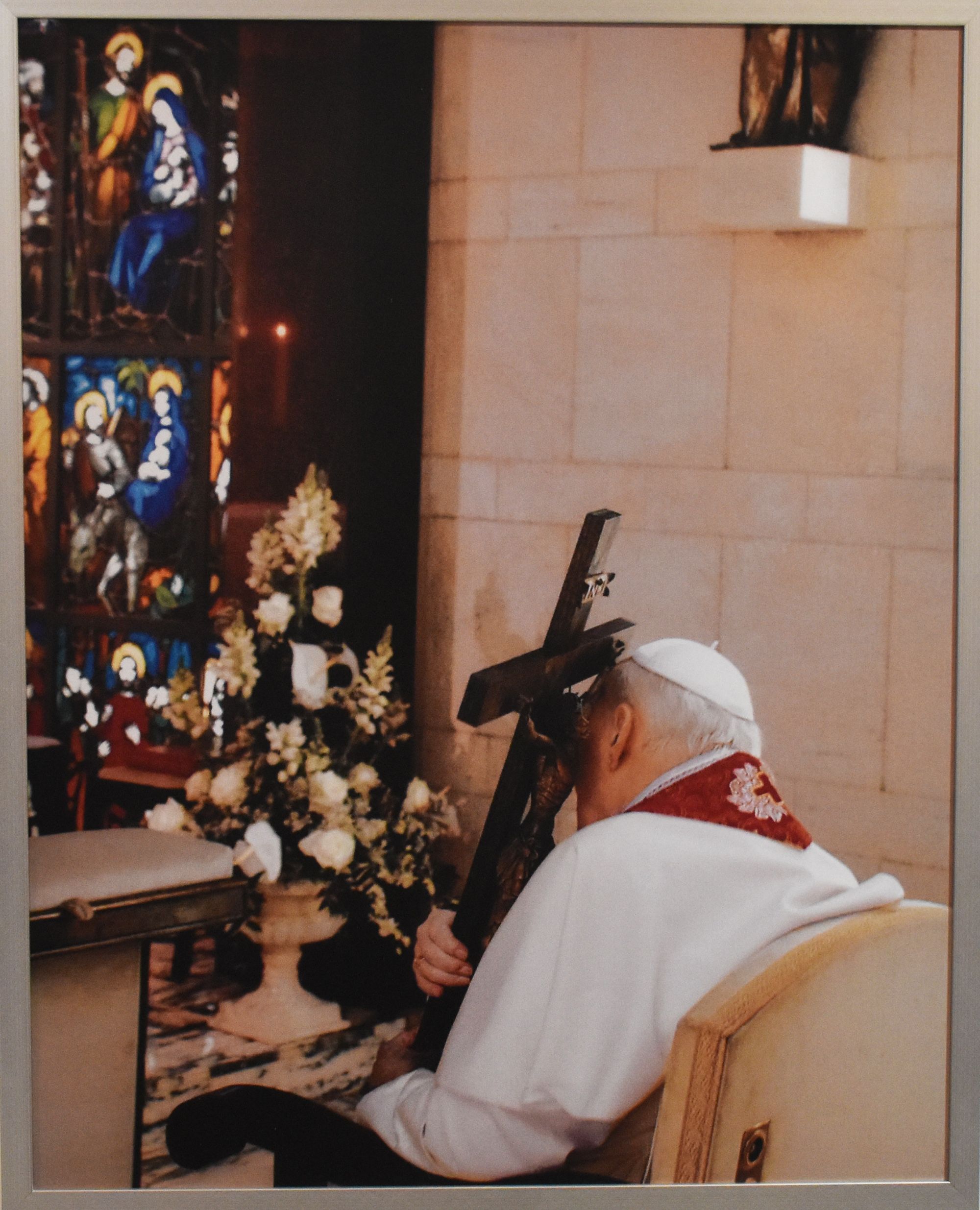Папа, який терпить і молиться - фото 74833