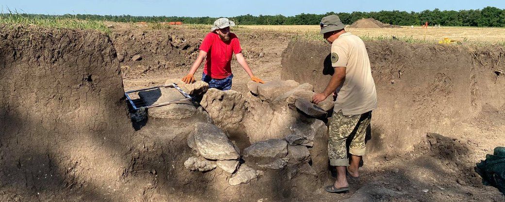 Археологи знайшли на Донеччині два поховання зрубної культури - фото 75853