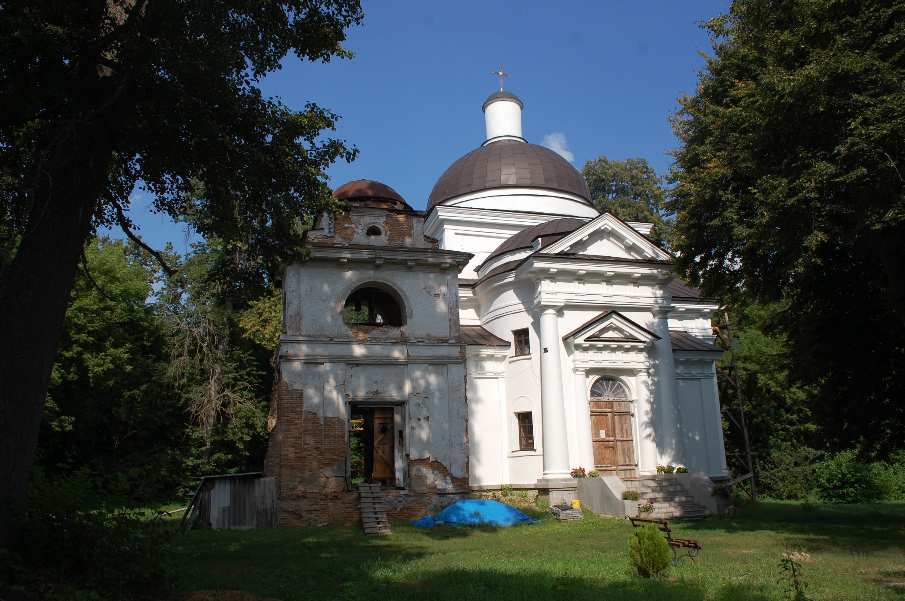 Чернігівщина: храм у лісі без замків, але з історією… - фото 79069