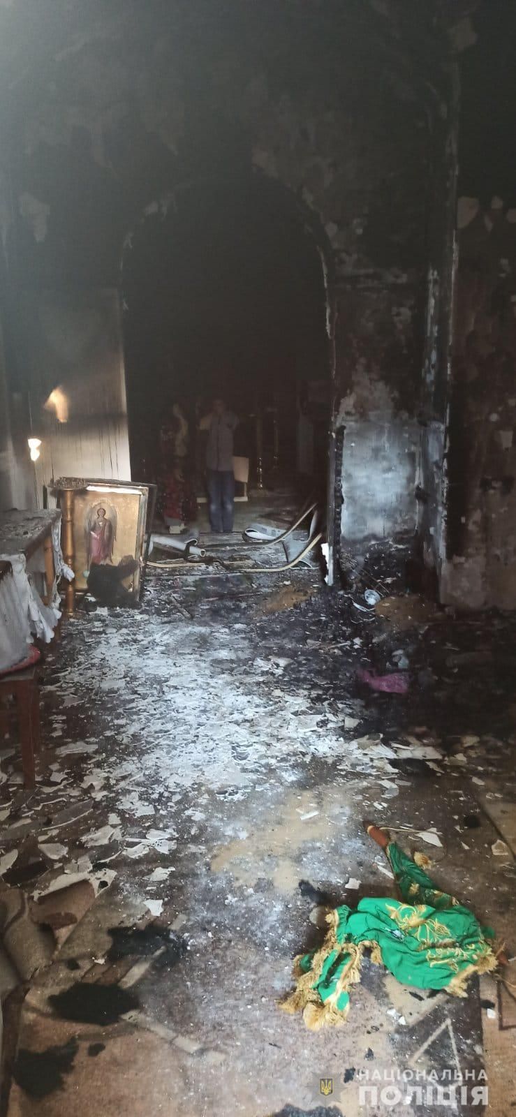 12-річний школяр підпалив церкву через булінг - фото 79392