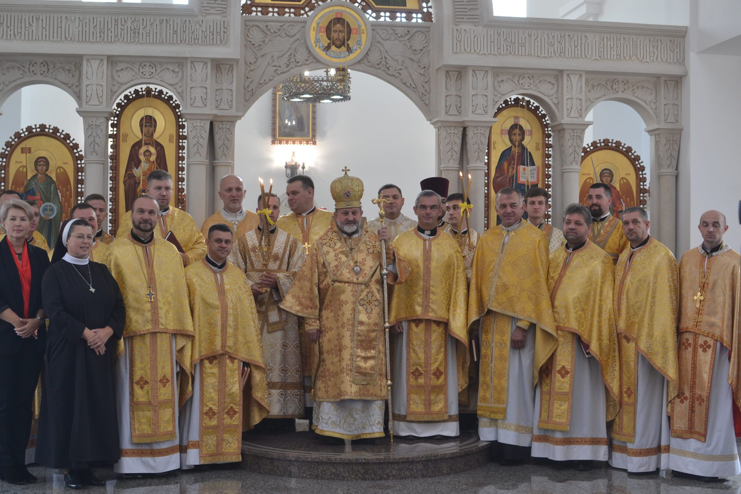 Вперше в Україні у Львові священики УГКЦ та ПЦУ пройшли вишкіл медичних капеланів - фото 80457
