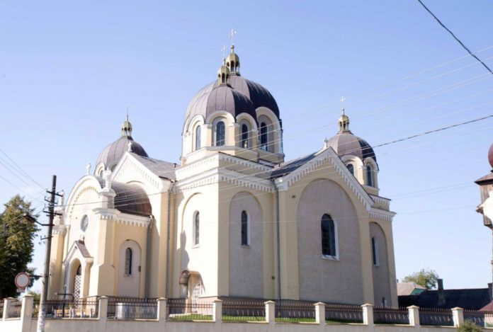 Церква у Яворові - фото 80673