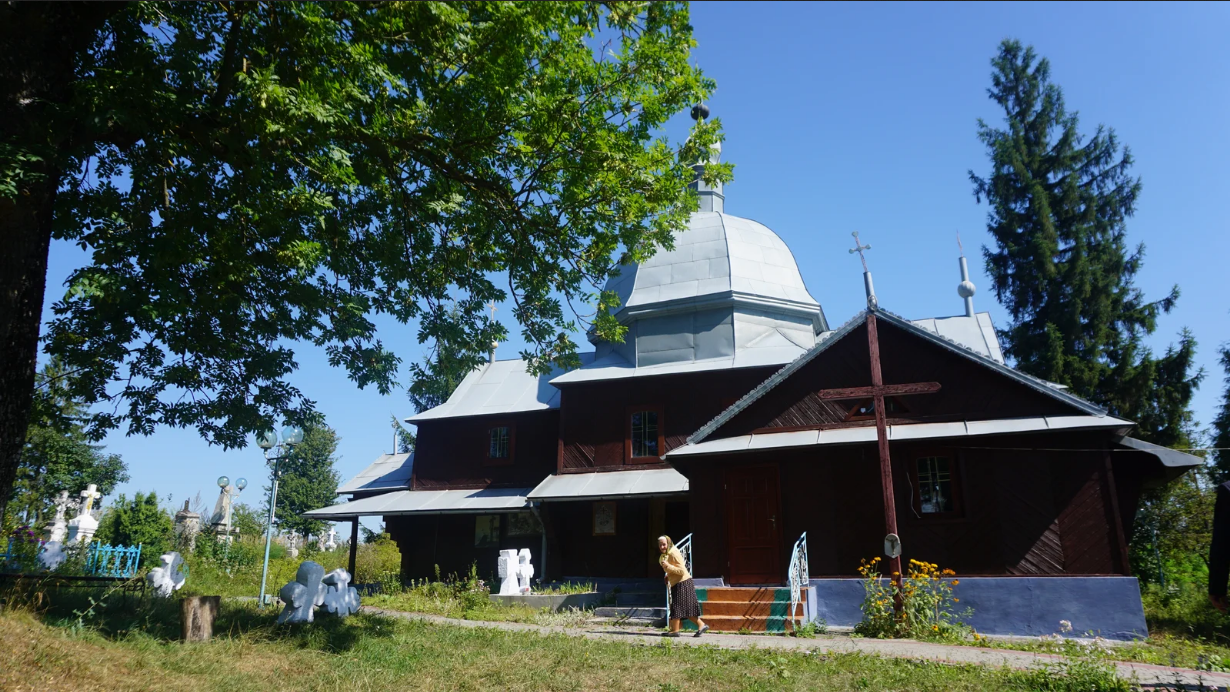 Церква Зішестя Святого Духа, село Конюхи (сучасне фото). Джерело фото: wikipedia.org