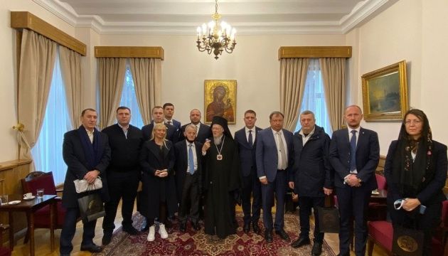 Патріарх Варфоломій пообіцяв депутатам ВР молитися за мир в Україні - фото 85424