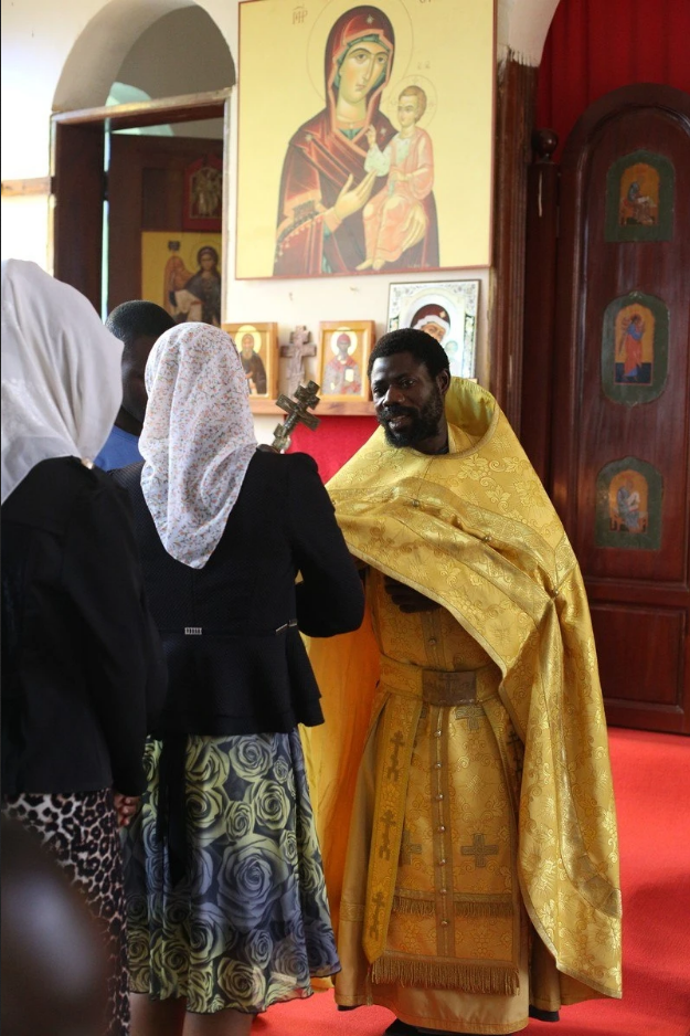 Служба в христианской православной общине в Уганде - фото 85549