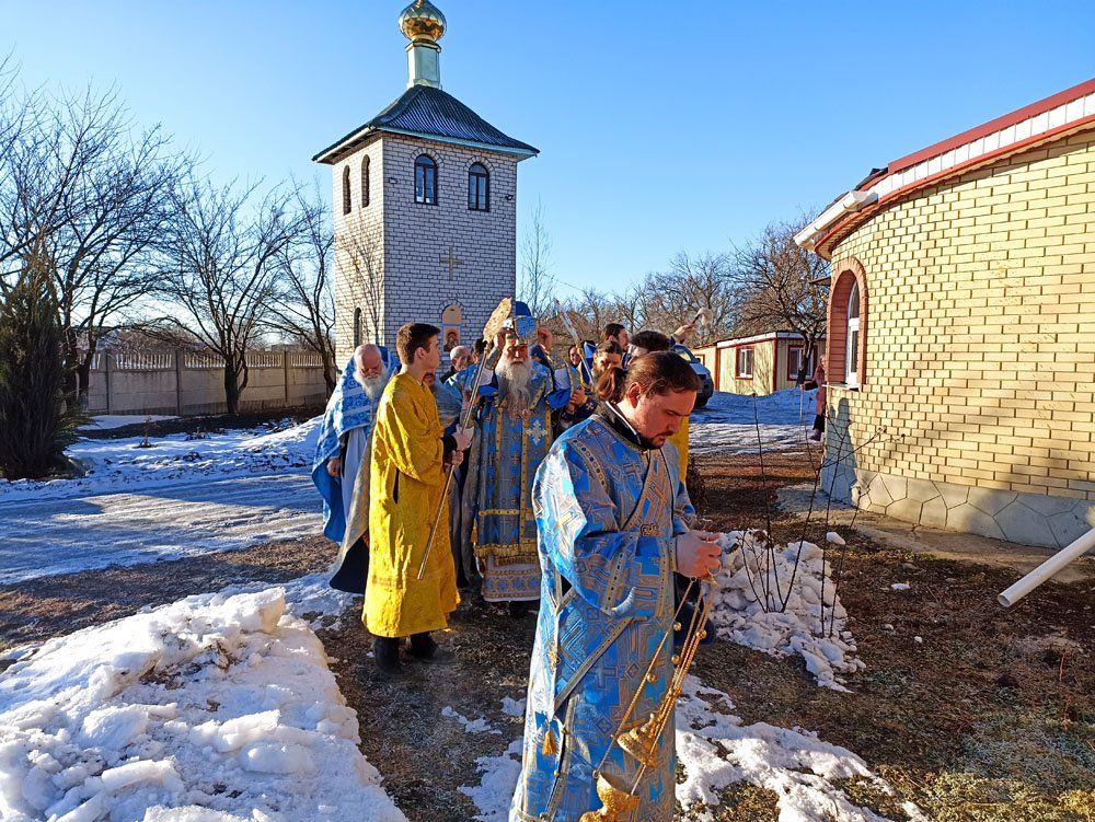 УПЦ МП у Криму та на Луганщині освятила нові храми - фото 87421