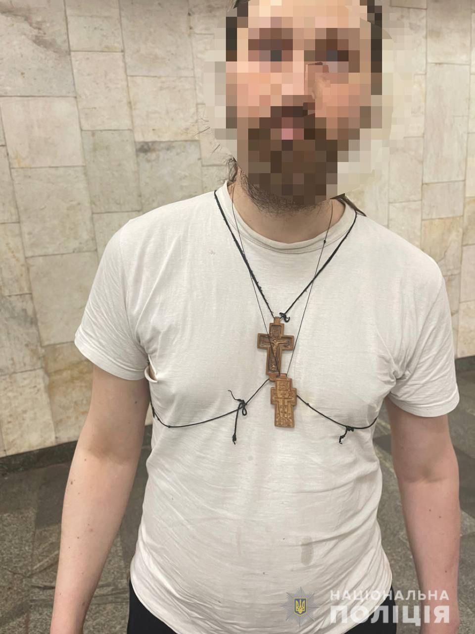 В Киеве задержан диверсант, назвавшийся монахом - фото 89724