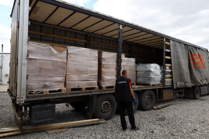 'Карітас' доставив продукти та воду в деокуповані населені пункти Херсонщини - фото 99014