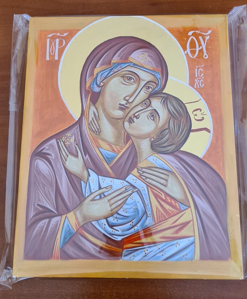 На Тернопільщині греко-католицькі монахині малюють ікони і продають їх, щоб допомогти ЗСУ - фото 102288