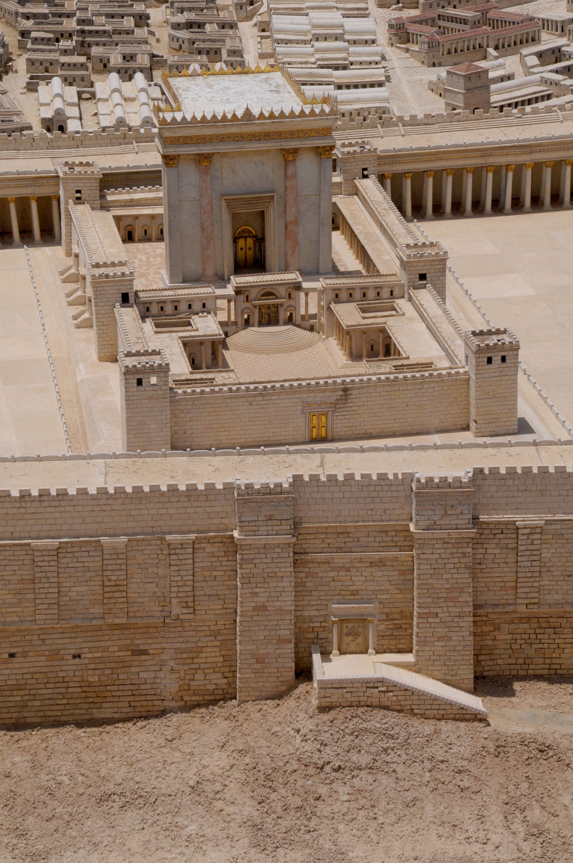 Єрусалимський Храм часів по відновленню Іродом в I ст. по р.х. Реконструкція. - фото 103987