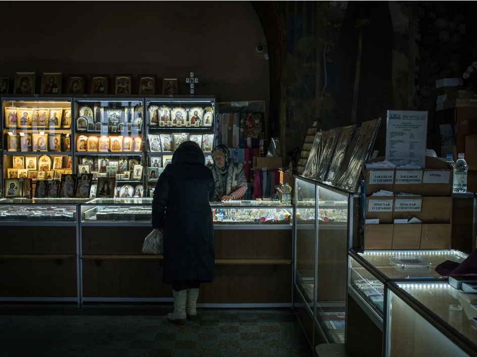 A shop at the Monastery of the Caves complex. In recent years, many have switched from the Russian-aligned church to the new Orthodox Church of Ukraine. The two are alike in liturgy; what separate them are politics and nationalism. - фото 106012