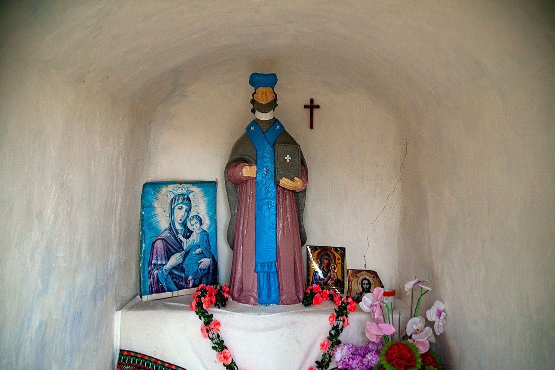 Святий Миколай у наївному народному стилі - фото 107719