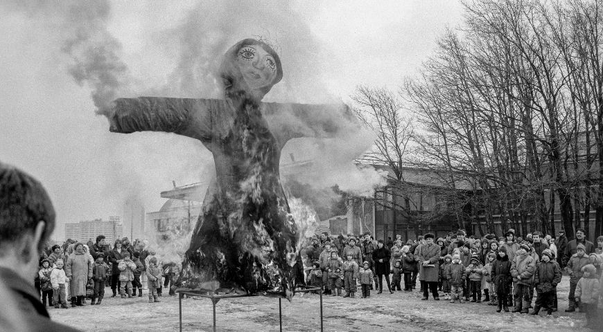 Фольклорний ритуал проводів зими під час святкування Масляної на Воробйових горах. - фото 108991