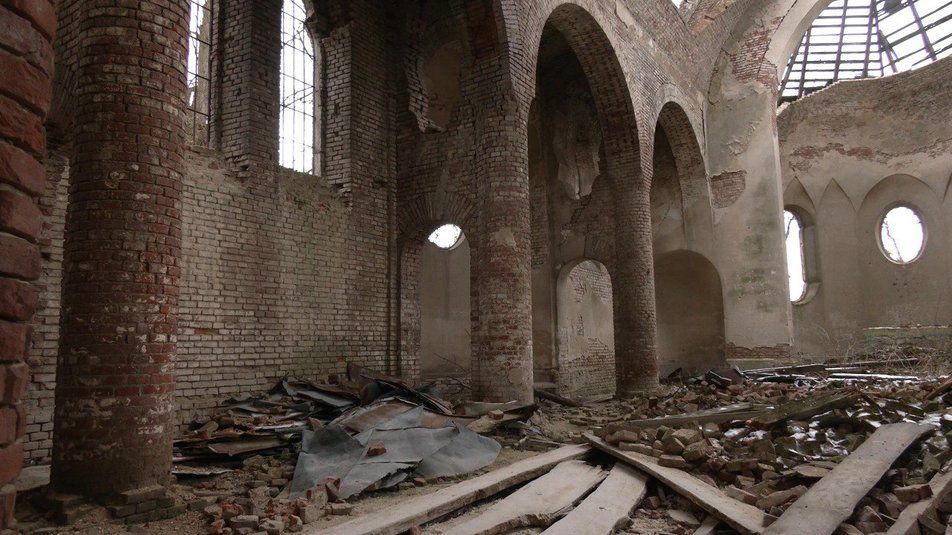Занедбанений костел біля Львова планують відродити - фото 110368