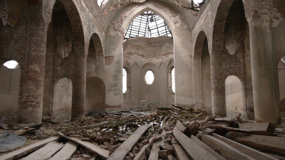 Занедбанений костел біля Львова планують відродити - фото 110369