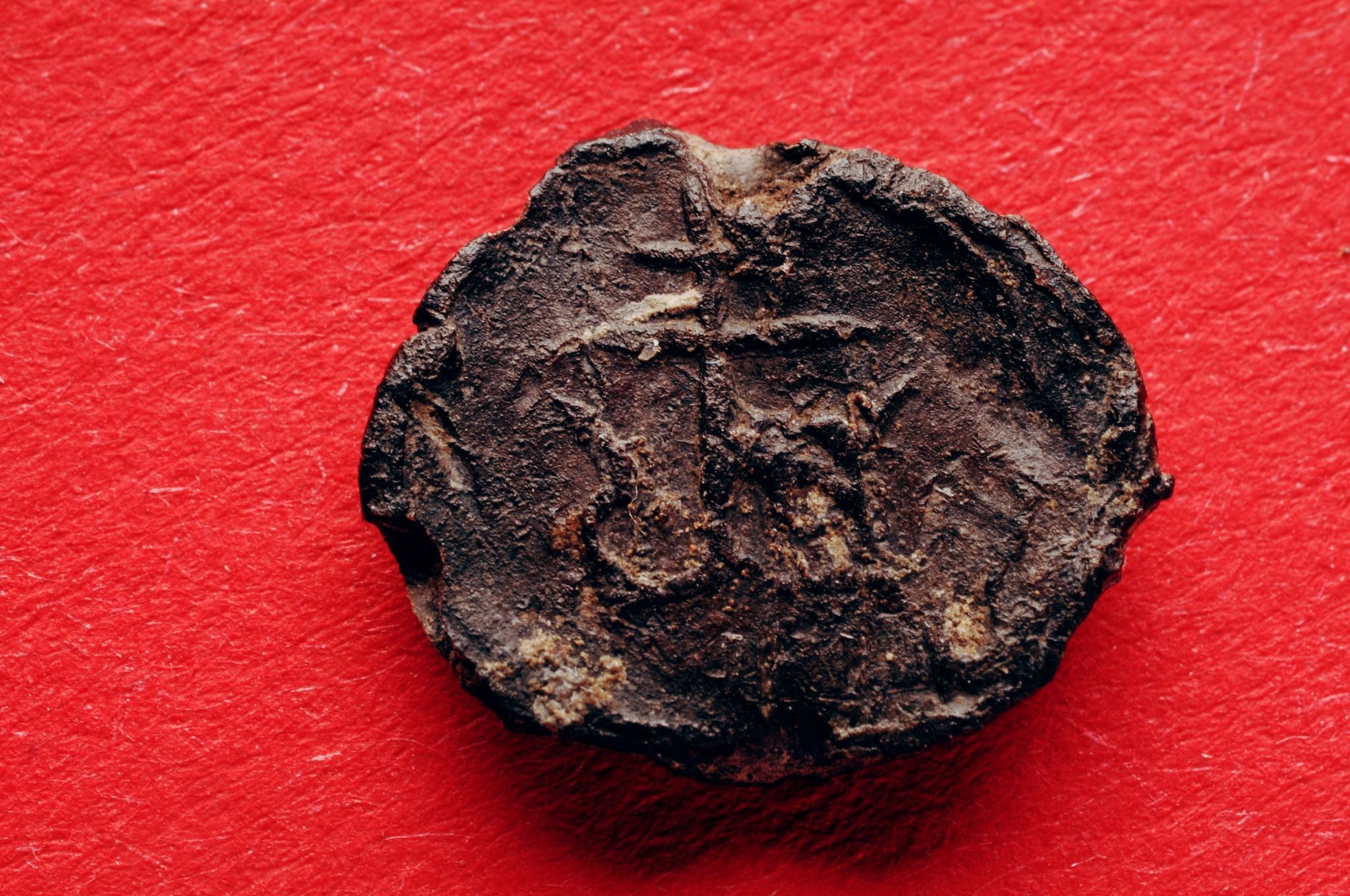 На Волині знайшли митну печатку часів Київської Русі - фото 112166