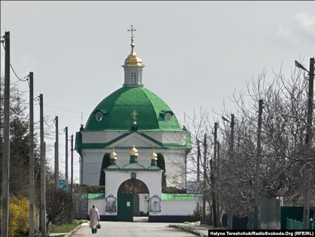 Миколаївська церква УПЦ (МП) у Почаєві - фото 112338