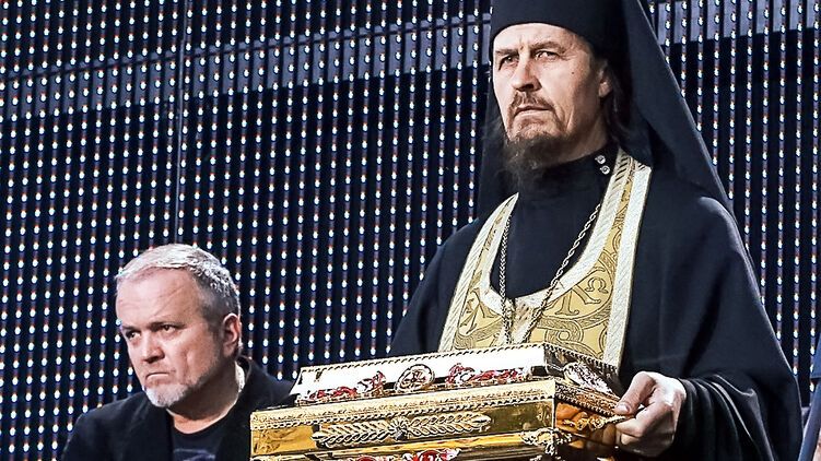 Oleg Krivosheya and Archimandrite Isakii - фото 118430