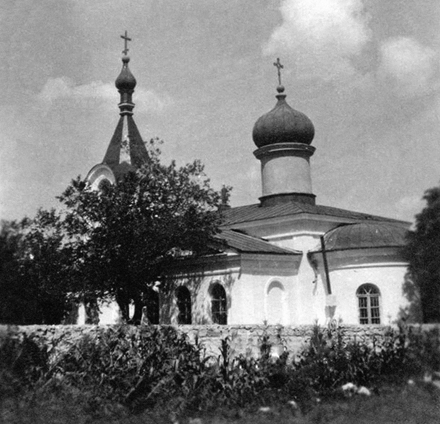 Храм усіх святих Сімферополь 1942 - фото 126417