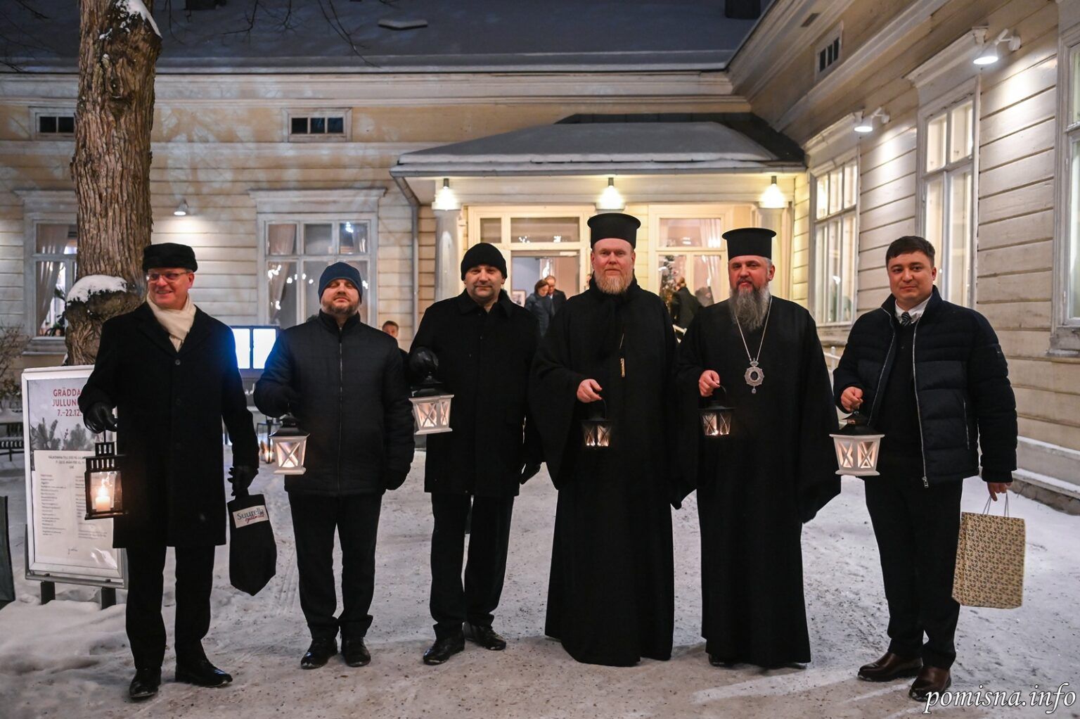 Делегація українських єрархів взяла участь у фінській традиційній церемонії проголошення миру - фото 126692