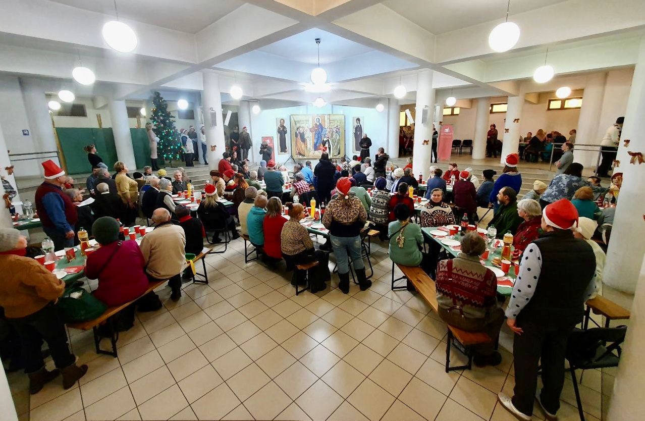 Різдво єдності: Спільнота святого Еґідія зібрала за різдвяними столами близько тисячі українців - фото 127239